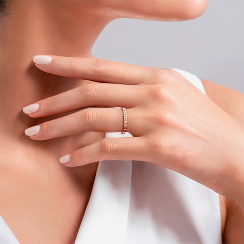 Pierścionek SAVICKI: różowe złoto